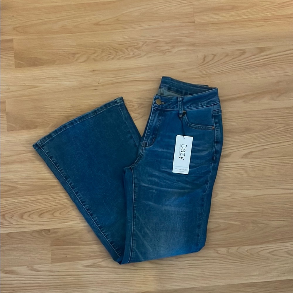 DAZY Women's Blue Jeans